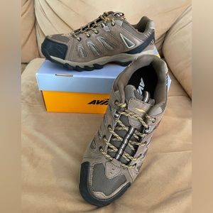 Avia mens hiking shoes A6079MEJX Sz 8.5 New in Box
